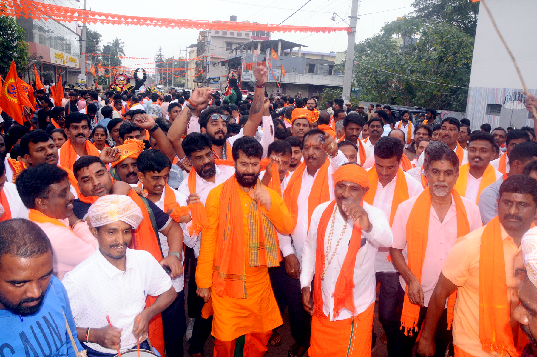 ದತ್ತ ಜಯಂತಿ ಅಂಗವಾಗಿ ನಡೆದ ಶೋಭಾಯಾತ್ರೆ