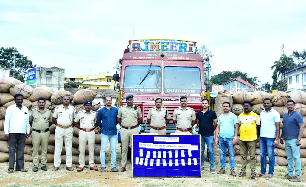 ಬೀರೂರು ಠಾಣಾ ಪೋಲಿಸರಿಂದ 1 ಕೋಟಿ ಮೌಲ್ಯದ ಅಡಿಕೆ ವಶ-ಅರೋಪಿಗಳ ಬಂಧನ